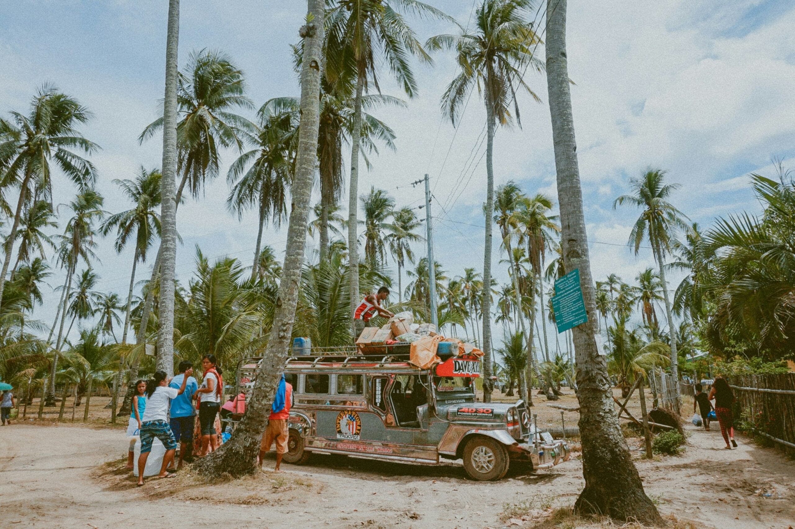What Language Do Filipinos Speak?
