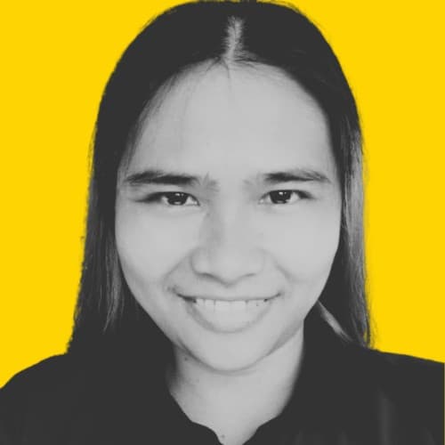 Ana E.