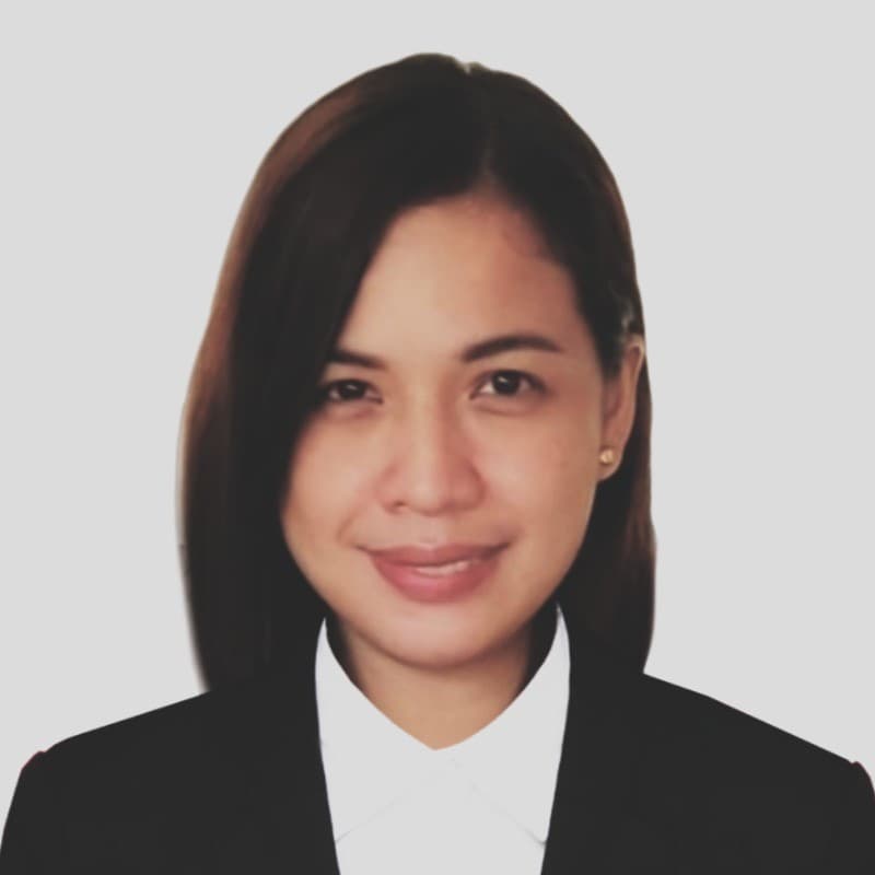 Arianne C.