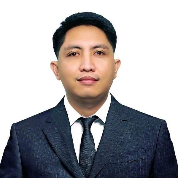 Nico R.