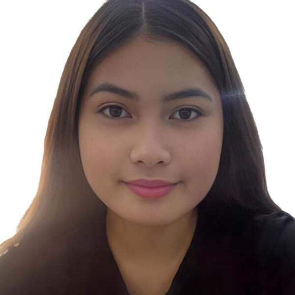Xenna C.