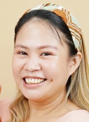Agnes M.