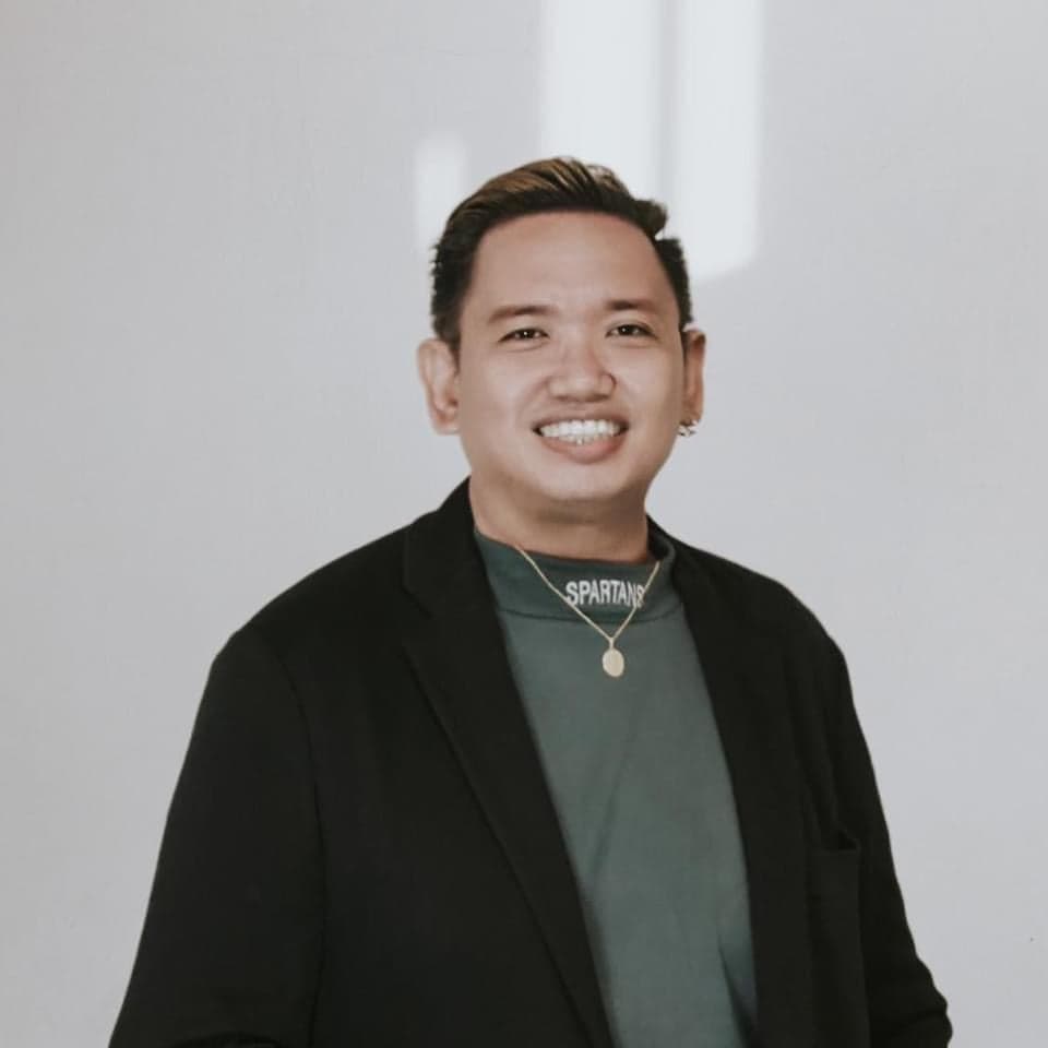 Richard V.