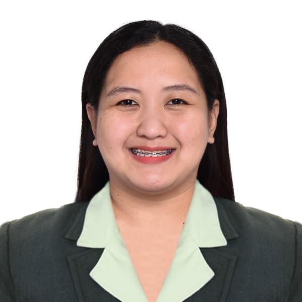 Lionelle R.