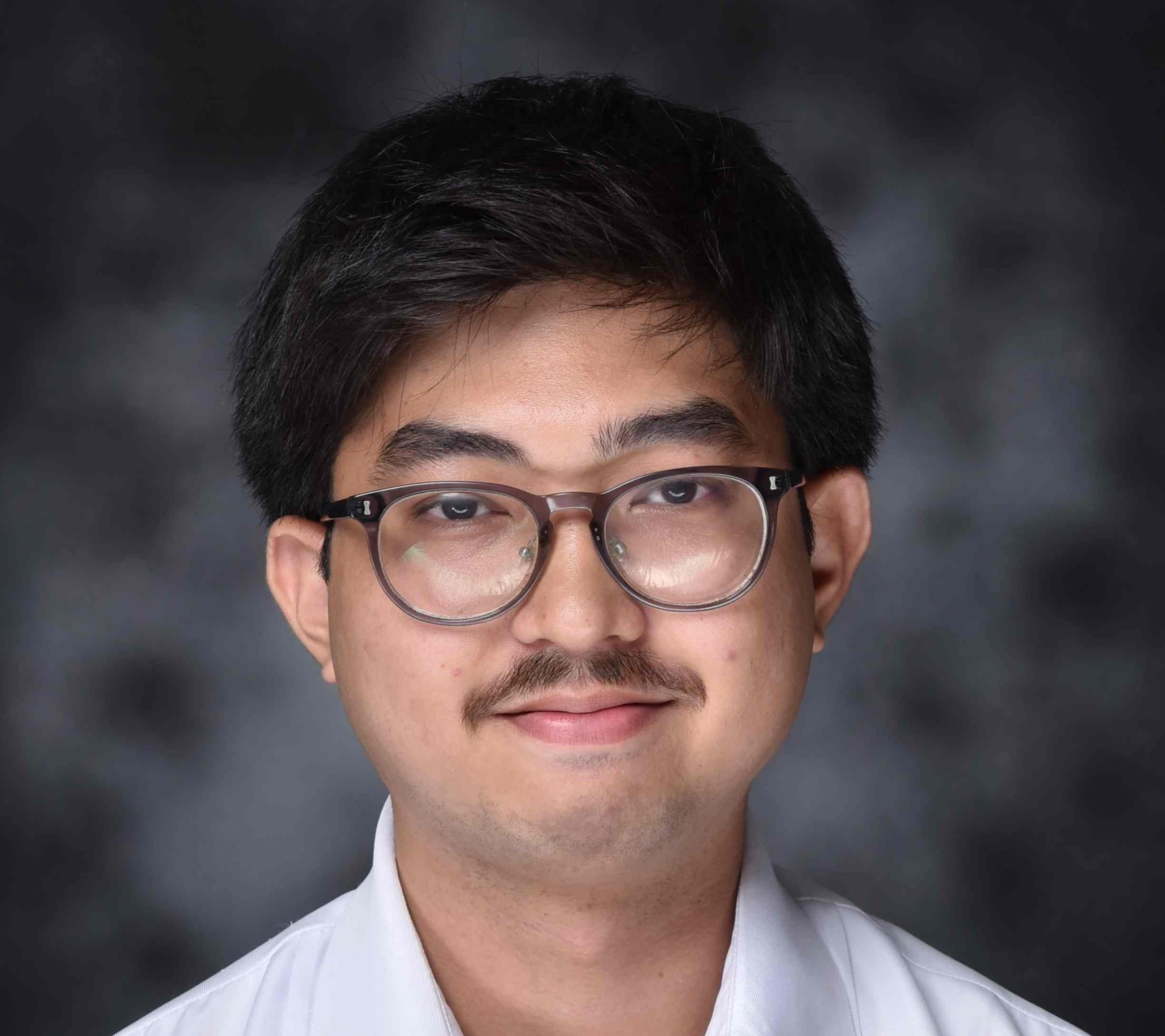 Yahnatan F.