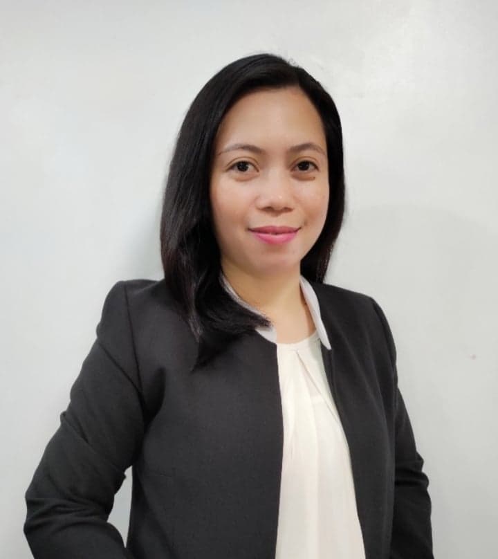 Retchelyn C.