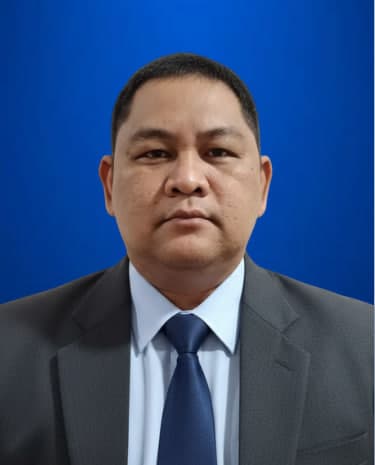 Ricardo J.