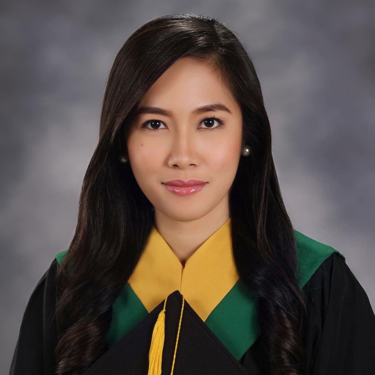 Regine V.