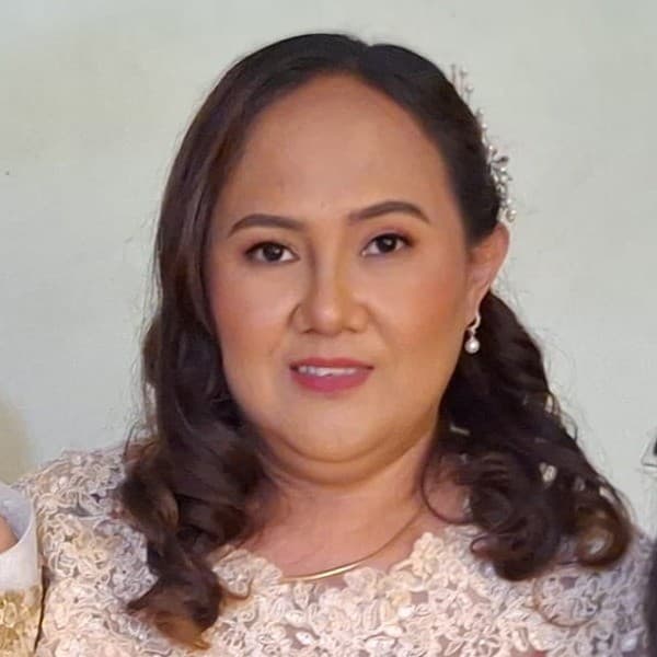 Malou P.