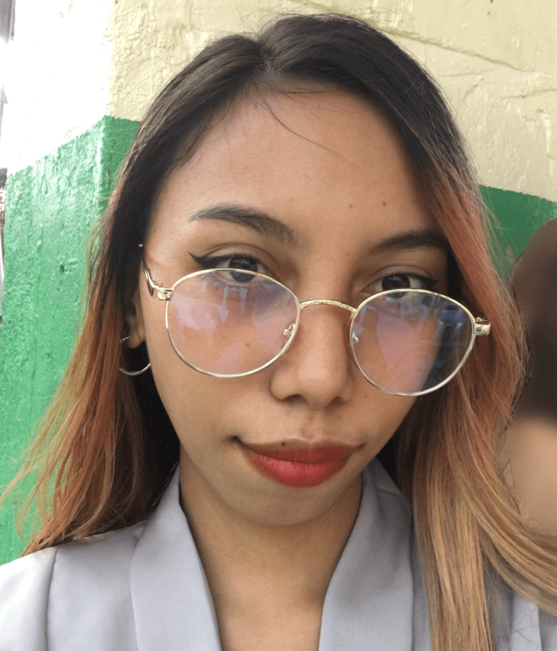 Claudine S.