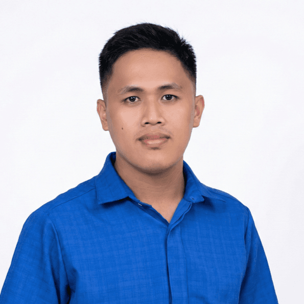 Renzo T.
