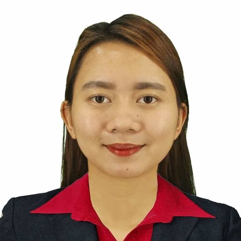 Clarisse E.