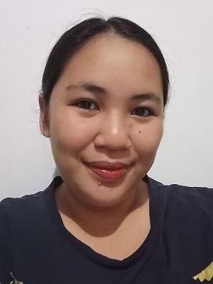 Claudine C.