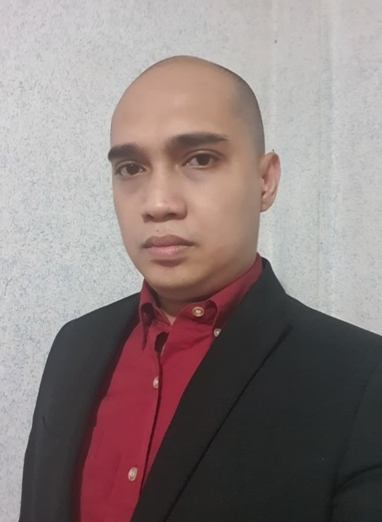 Rafael R.