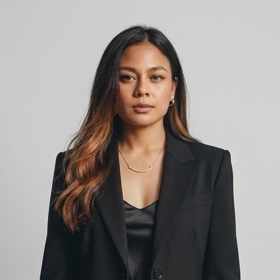 Paula C.
