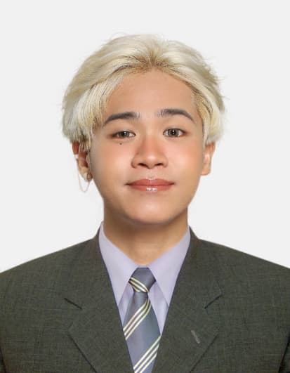Kim F.