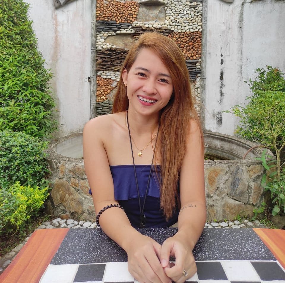 Rayselle D.