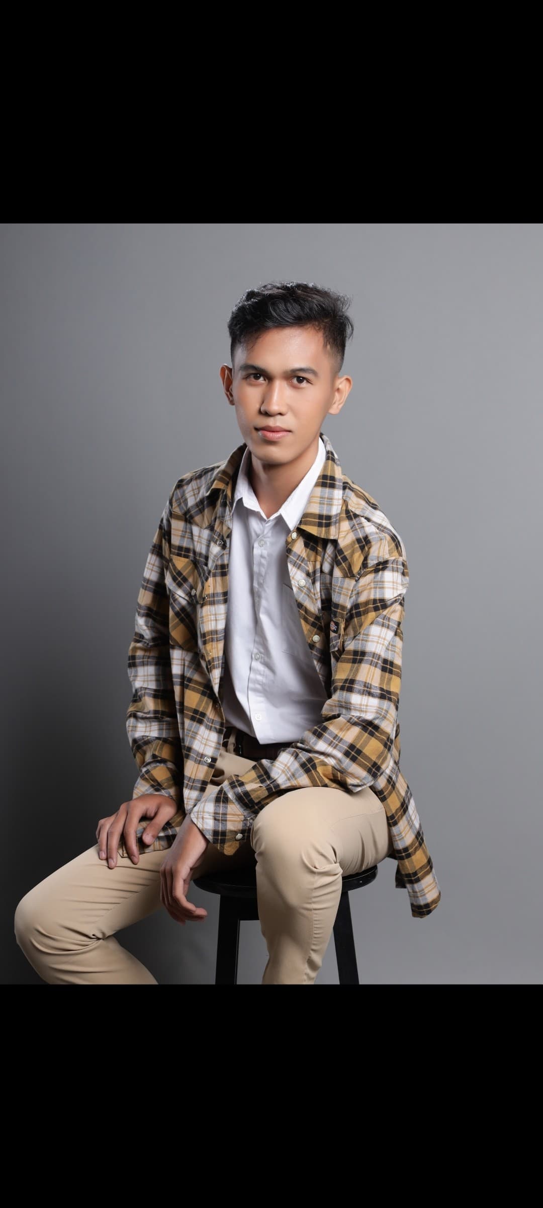 Adrian P.