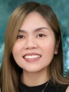 Roselyn B.