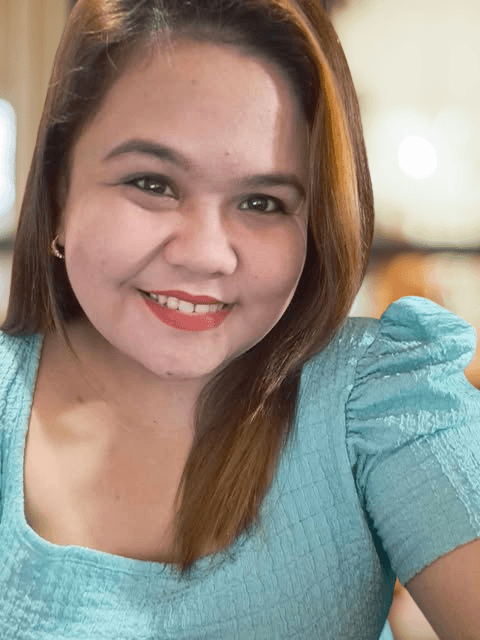 Charisse R.