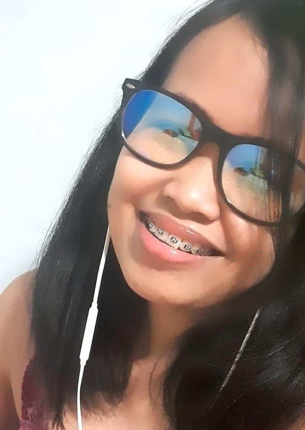 Maricris T.