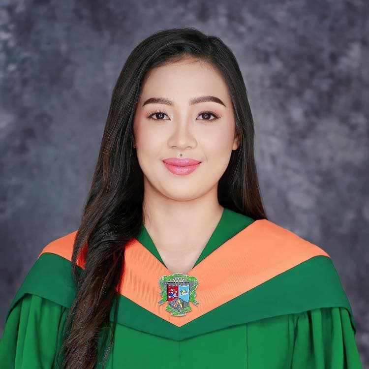 Jeschelle G.