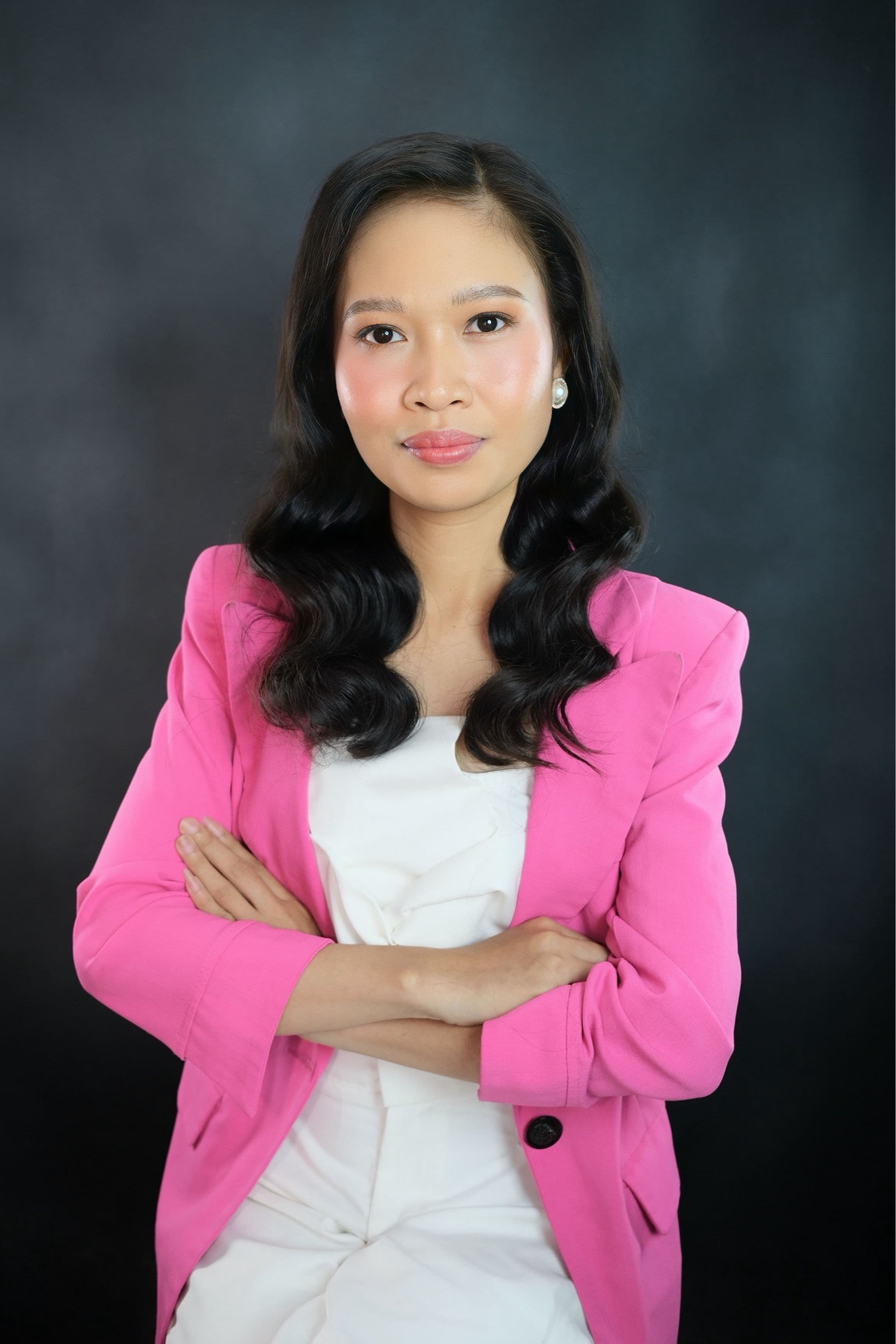 Jonalie T.