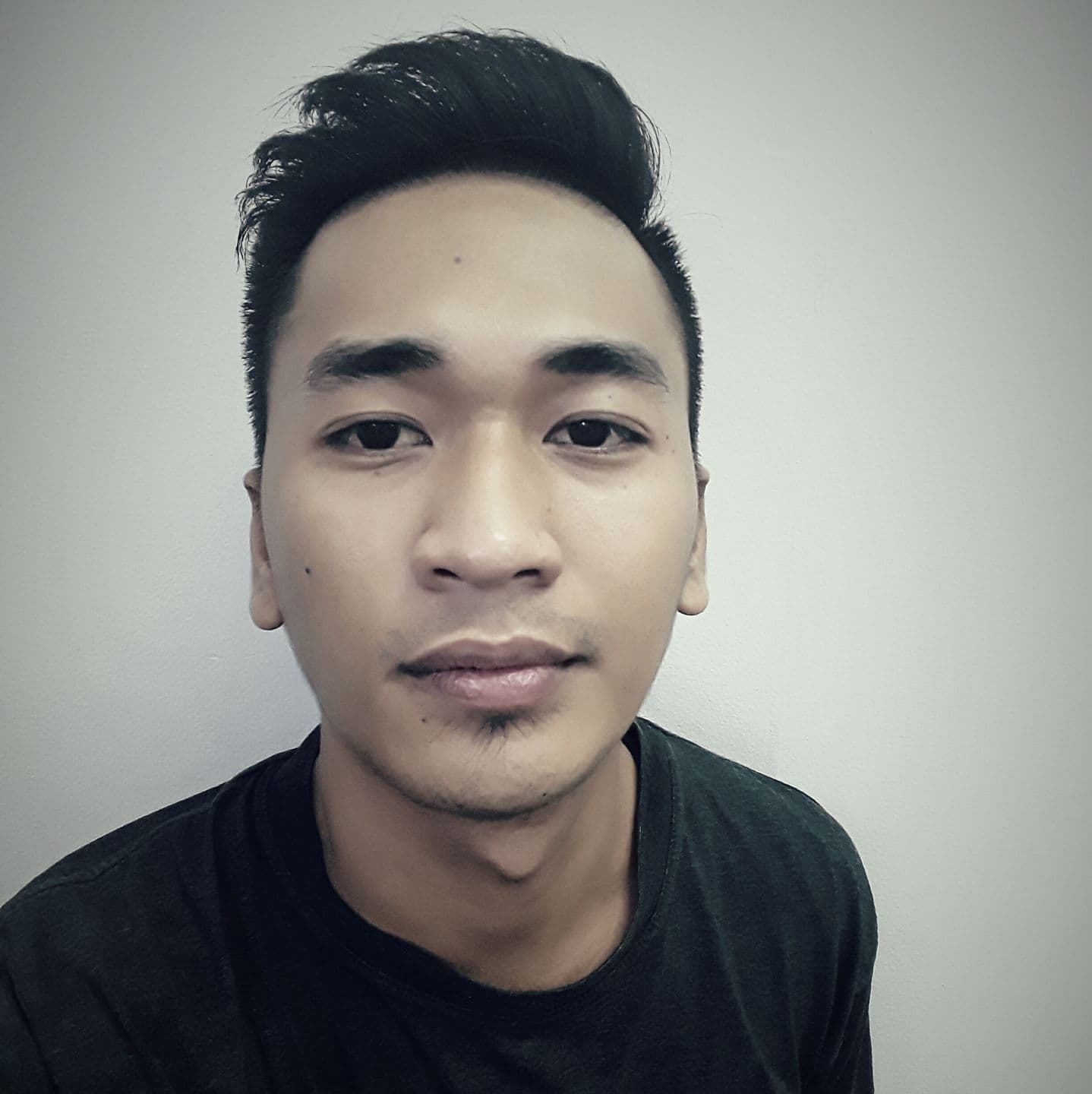 Axyl D.