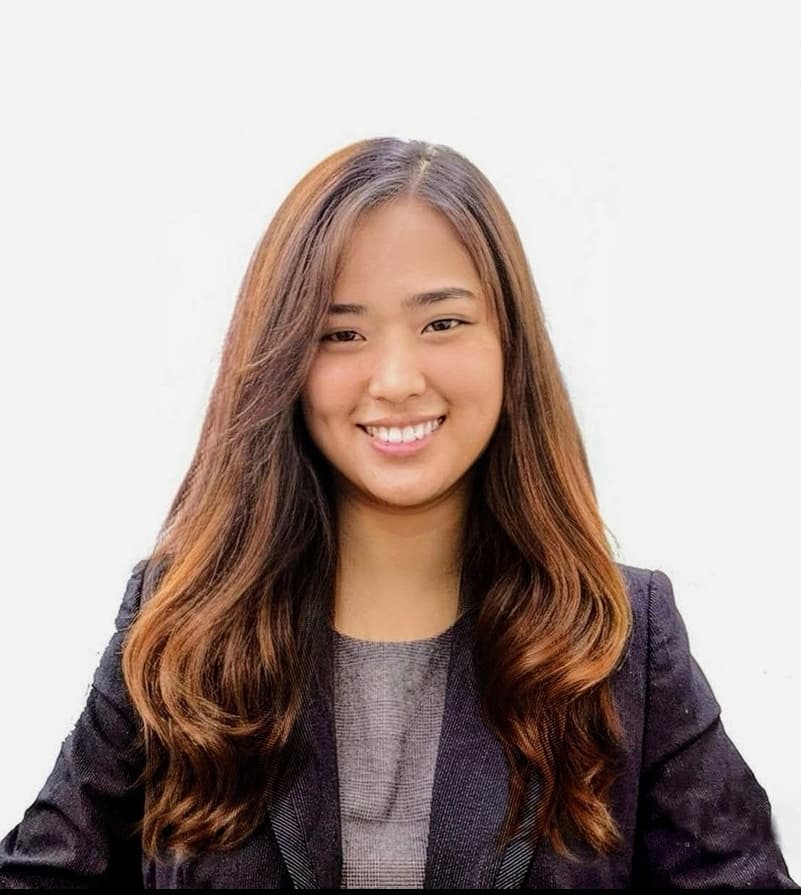 Ellaine B.