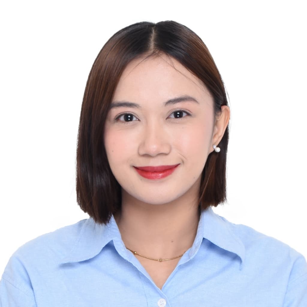 Rachelle L.