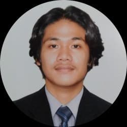Aron S.