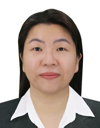Debbie S.
