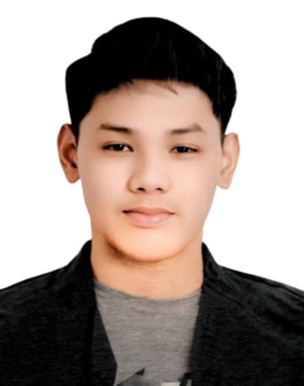 Ian S.