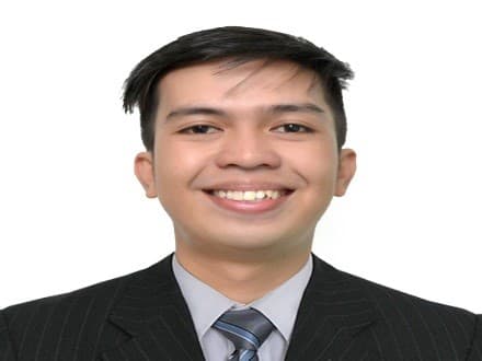Rolando J.