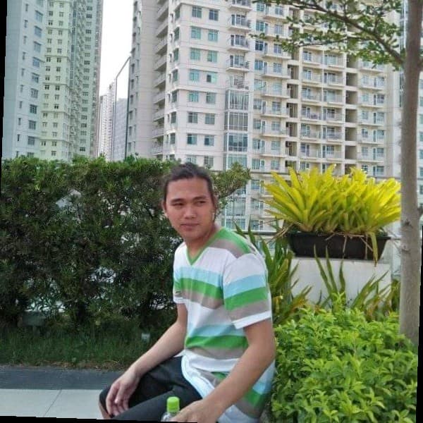 Niccon E.
