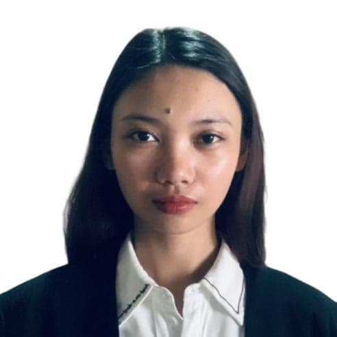 Rona C.