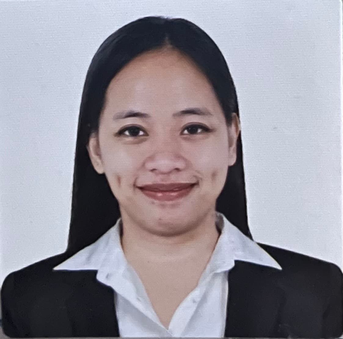 Lizelle C.