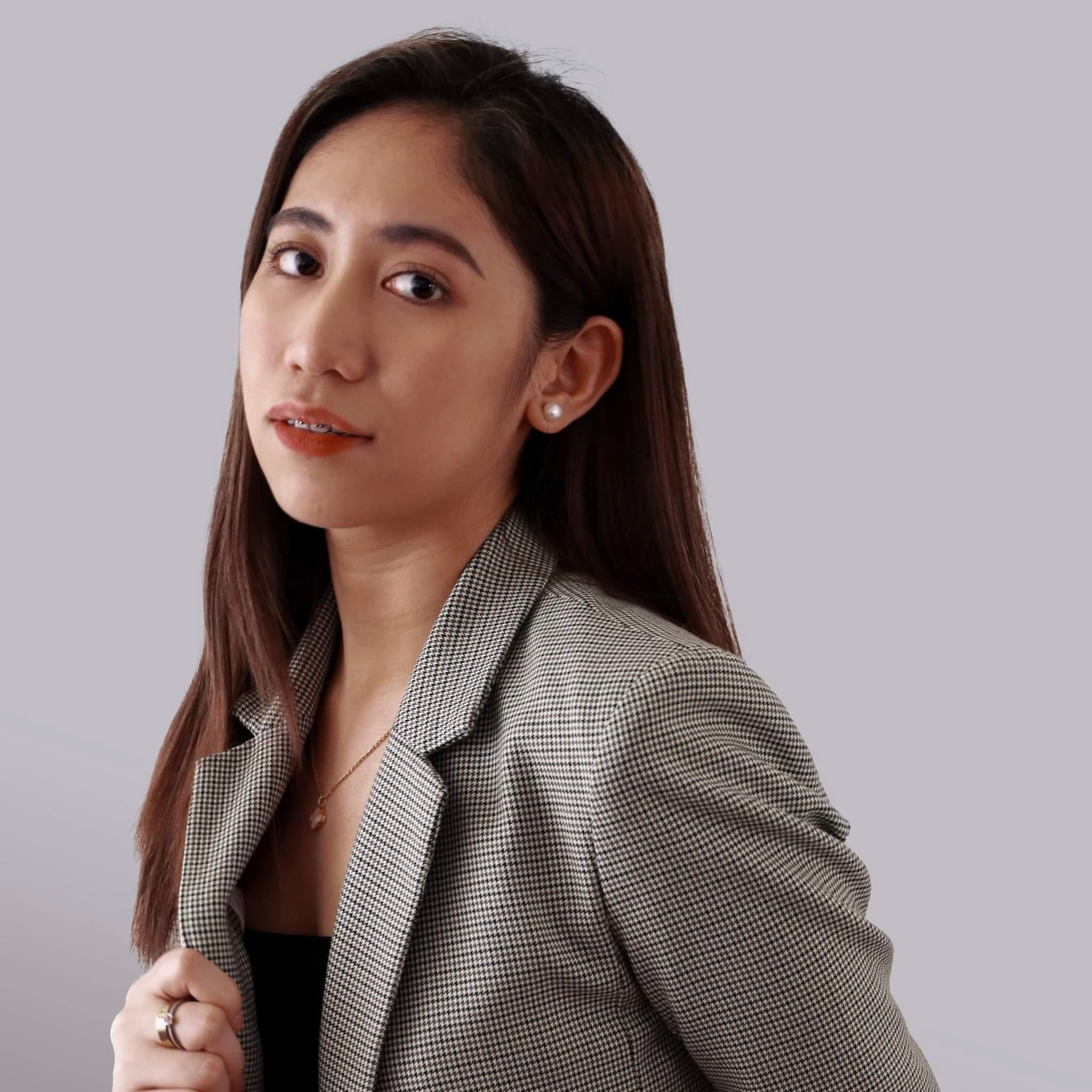 Bernadette C.