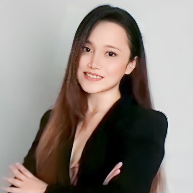 Ghianne G.